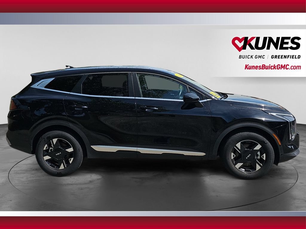 Used 2026 Kia Sportage LX FWD image 12