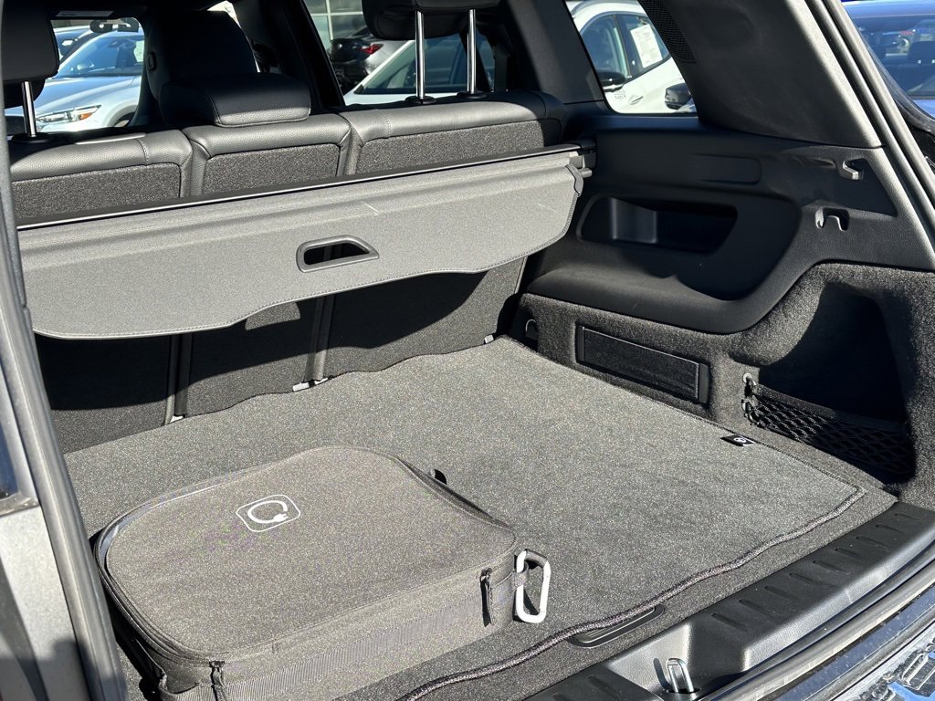 Used 2023 Mercedes-Benz EQB 300 4MATIC image 13