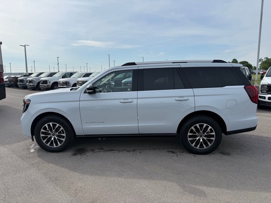 Used 2025 Ford Expedition Platinum AWD/4WD image 22