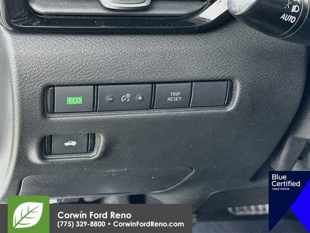 Used 2021 Nissan Sentra SV FWD image 14