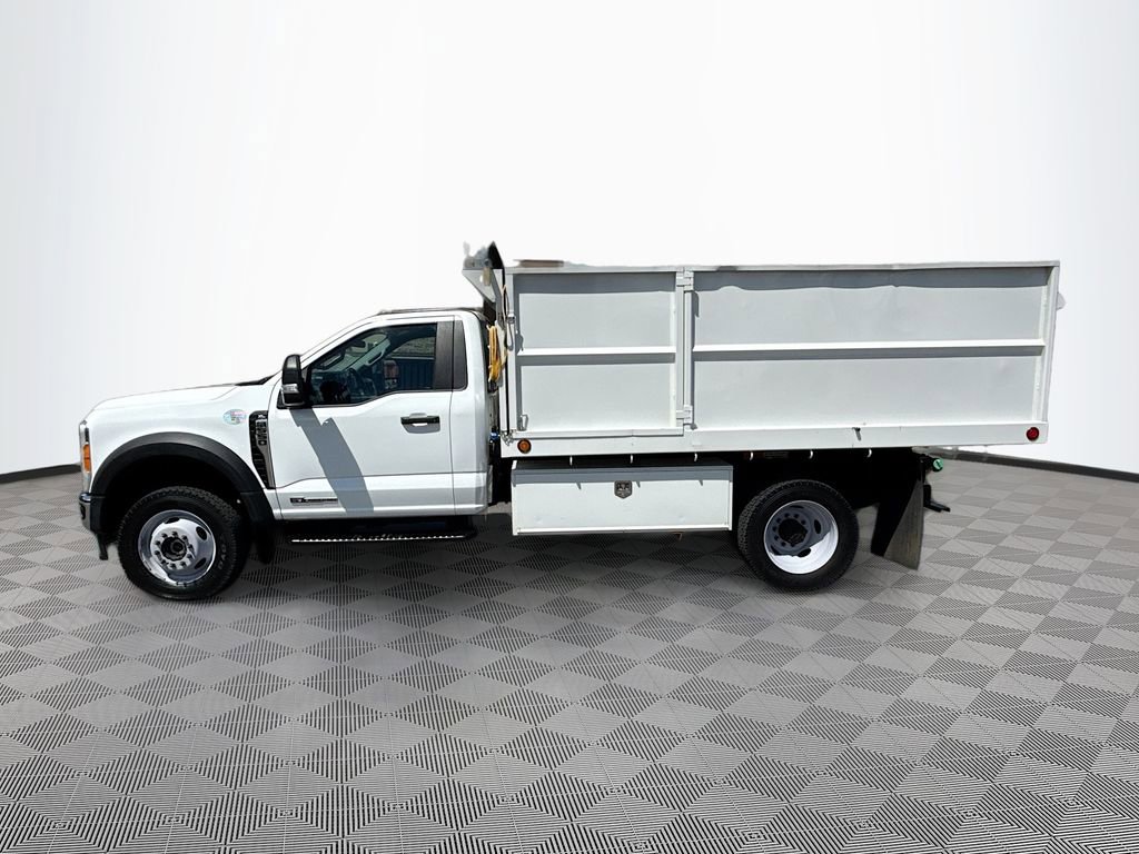 Used 2023 Ford F550 4x4 Regular Cab Super Duty image 4