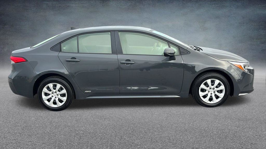 Used 2024 Toyota Corolla LE AWD/4WD image 25