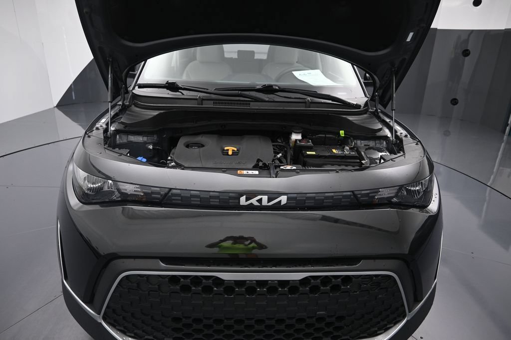Used 2024 Kia Soul LX FWD image 27