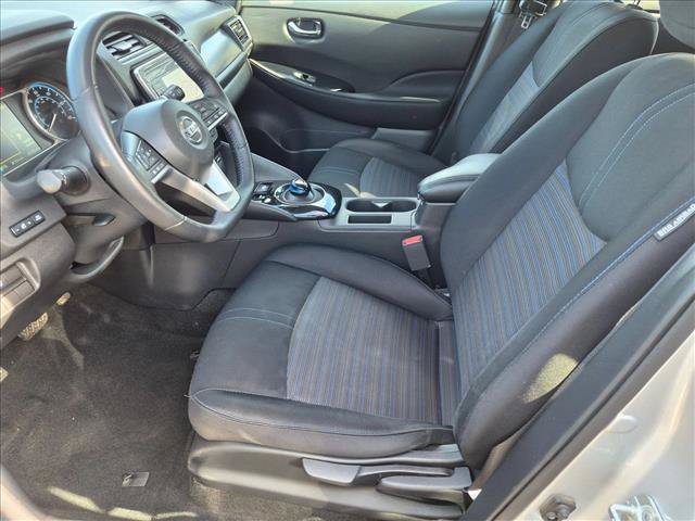 Used 2018 Nissan Leaf SV FWD image 16