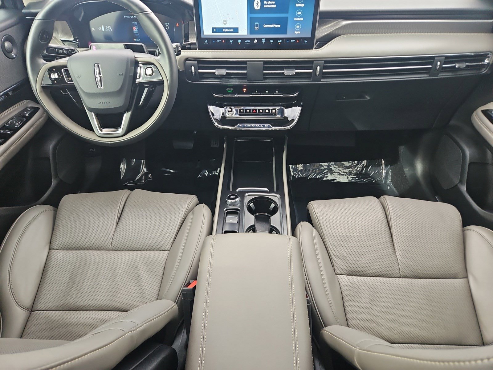 Certified 2024 Lincoln Corsair Reserve w/ Equipment Group 202A AWD/4WD image 10