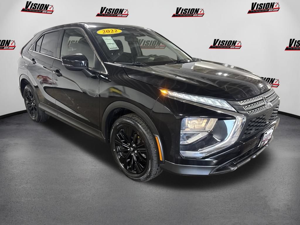 Used 2022 Mitsubishi Eclipse Cross LE AWD/4WD image 3