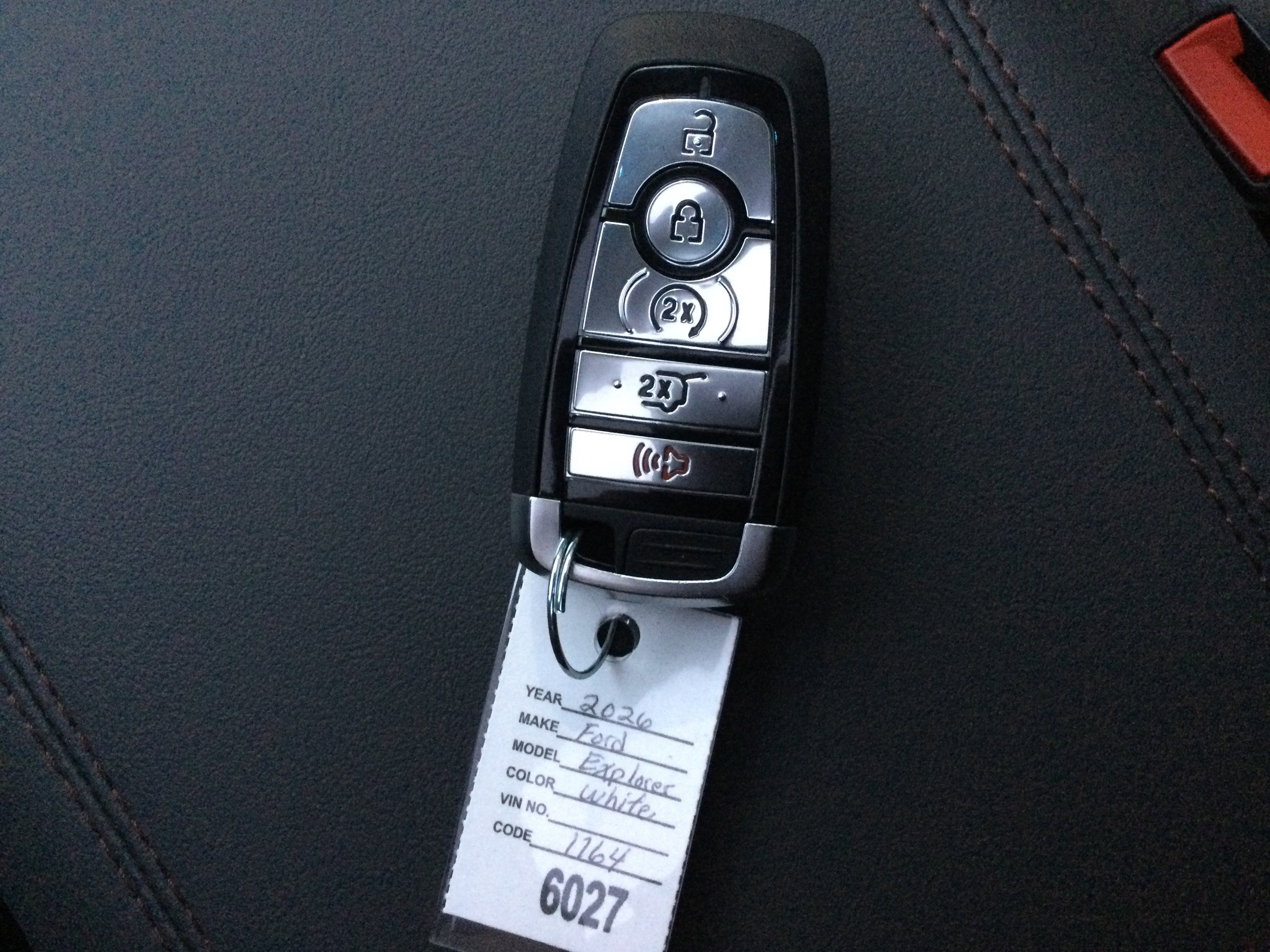 New 2026 Ford Explorer Active w/ Active Comfort Package image 18