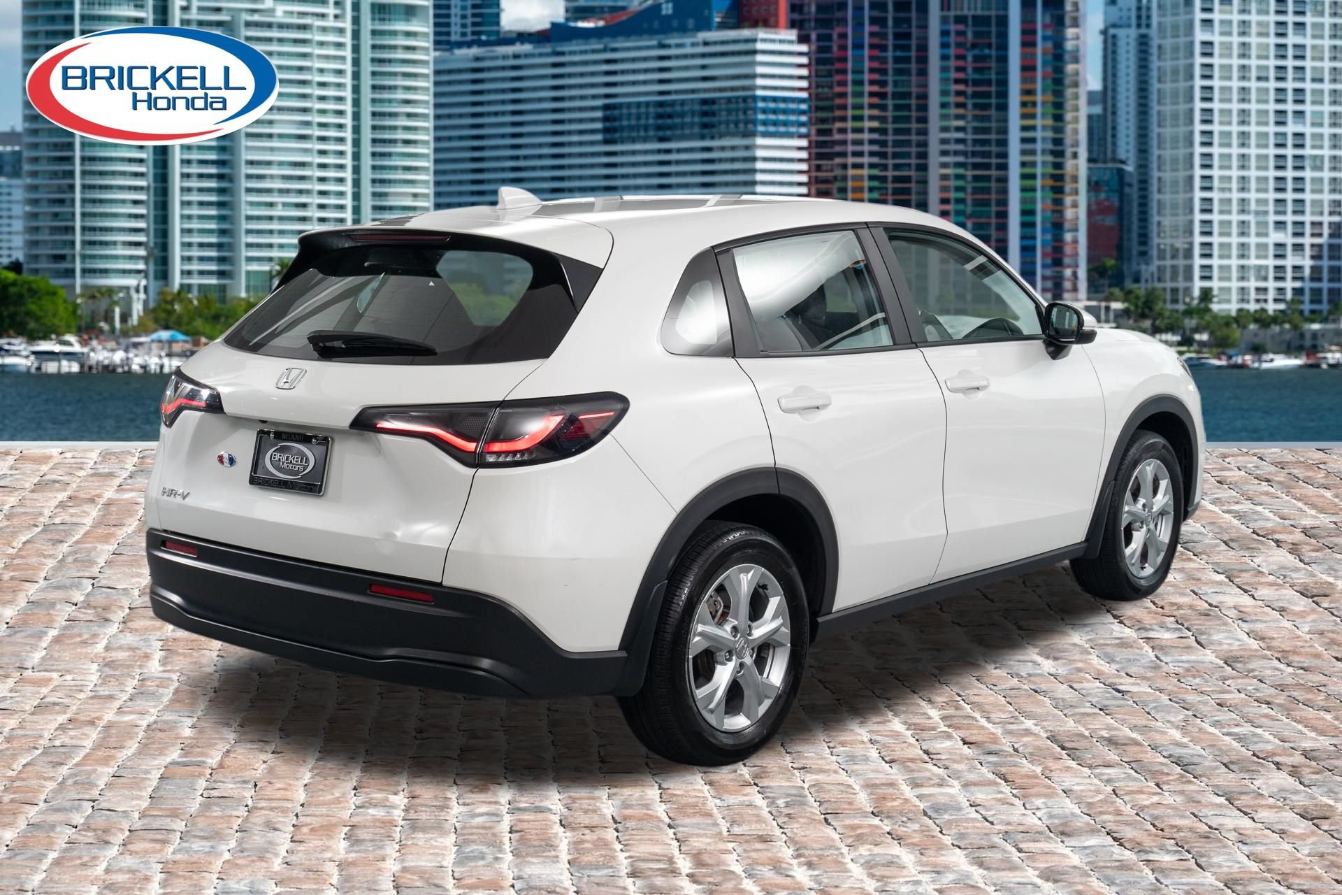 Used 2025 Honda HR-V LX image 8