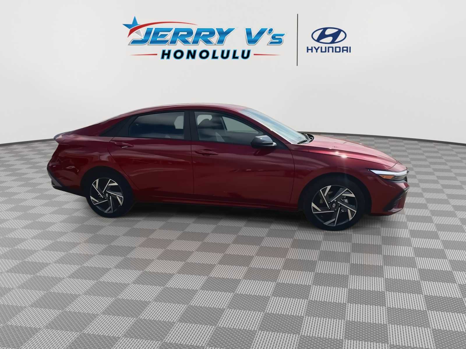 Used 2025 Hyundai Elantra SEL image 9