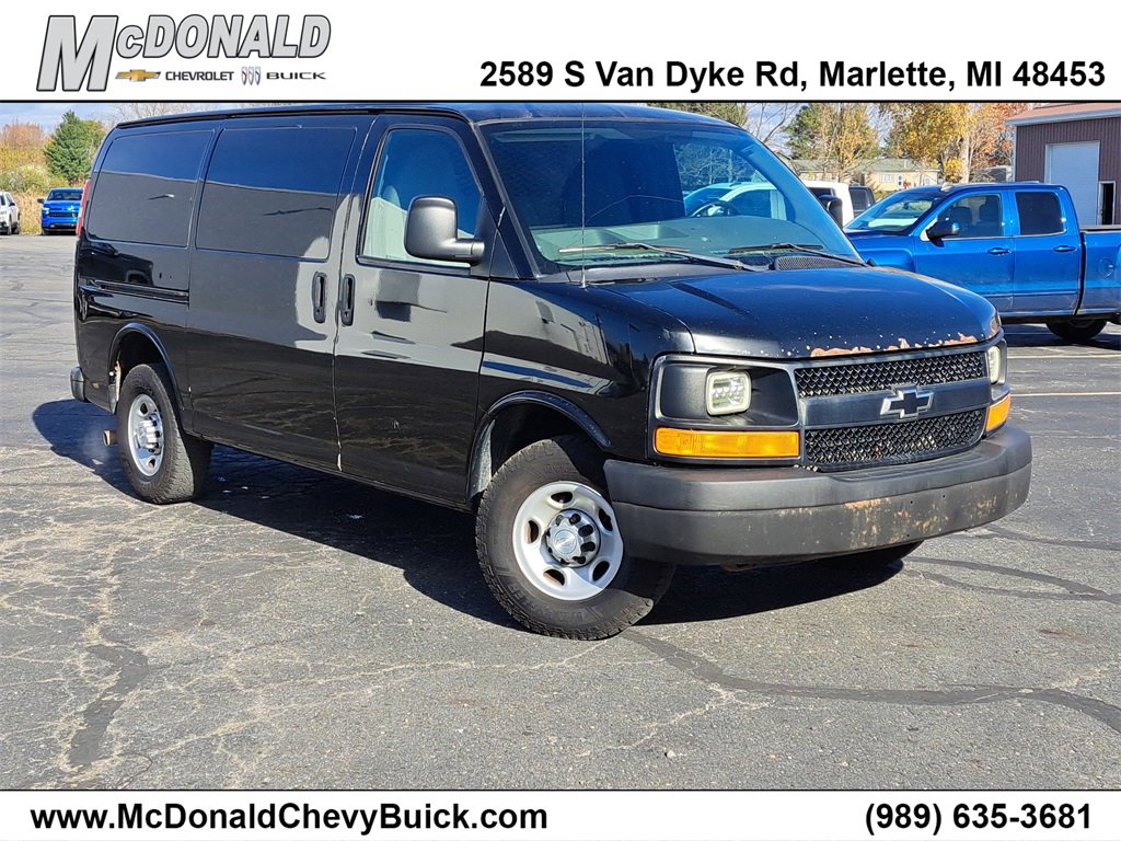 Used 2015 Chevrolet Express 2500 image 18