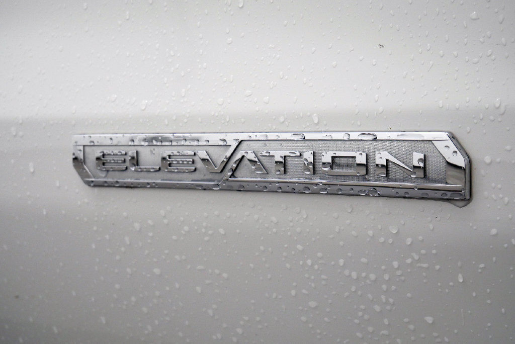Used 2020 GMC Sierra 1500 Elevation w/ Elevation Value Package AWD/4WD image 11