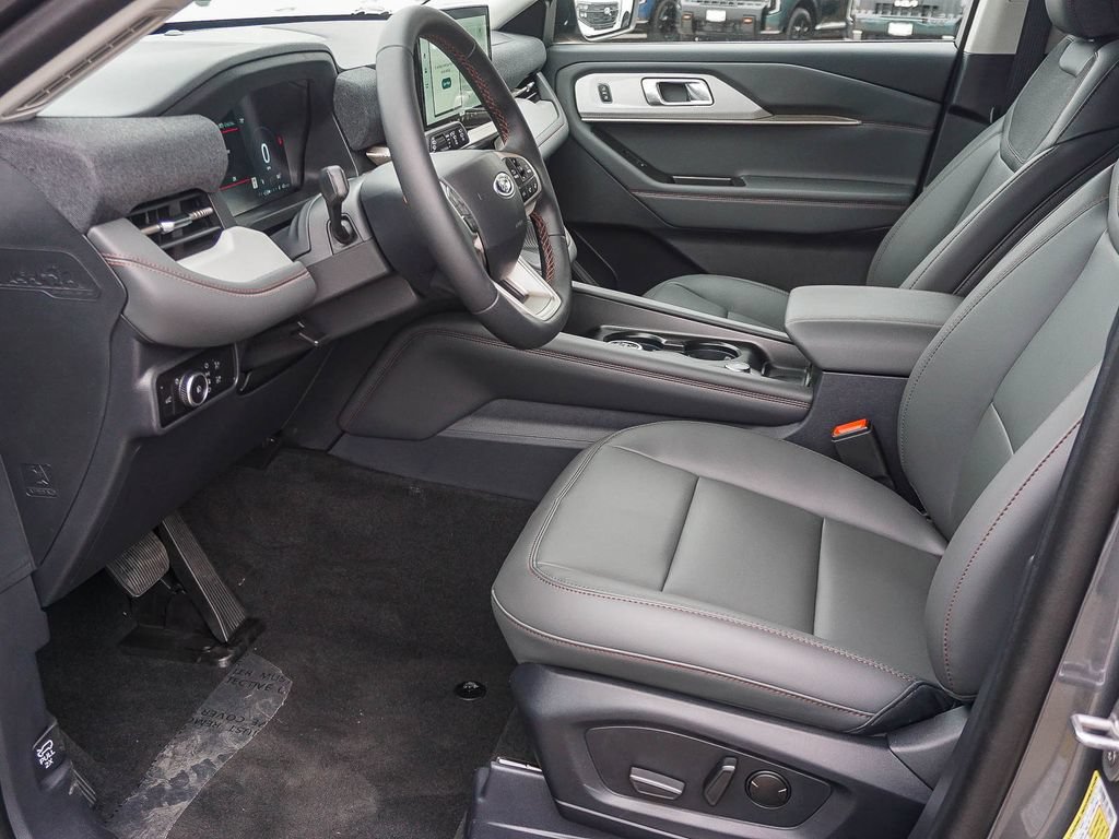 New 2026 Ford Explorer Active w/ Active Comfort Package RWD image 17