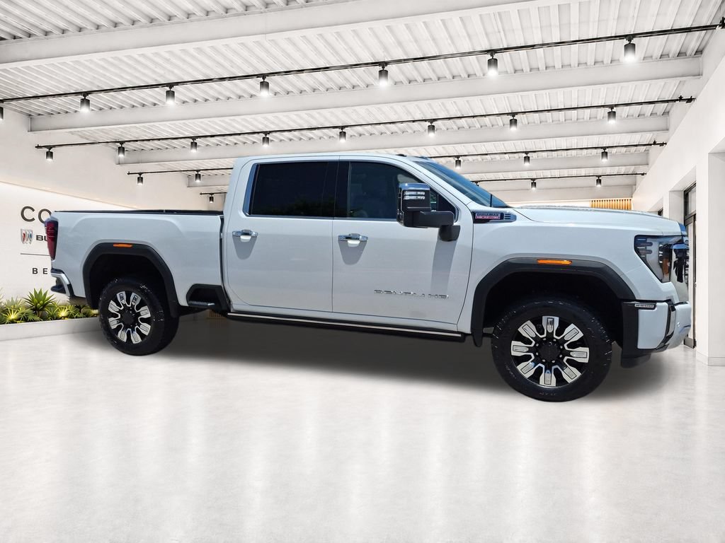Certified 2025 GMC Sierra 2500 Denali w/ Denali Reserve Package AWD/4WD image 18