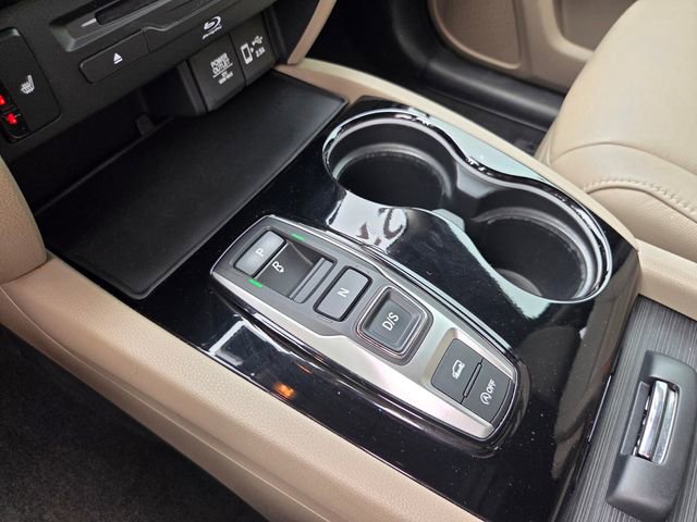Used 2021 Honda Pilot Touring image 32