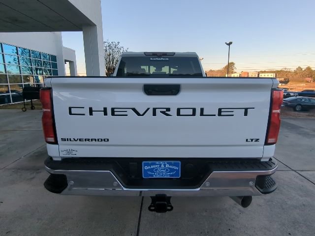 Used 2025 Chevrolet Silverado 2500 LTZ w/ LTZ Premium Package AWD/4WD image 6
