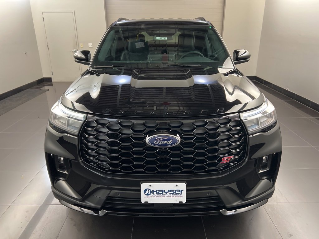 New 2026 Ford Explorer ST image 2