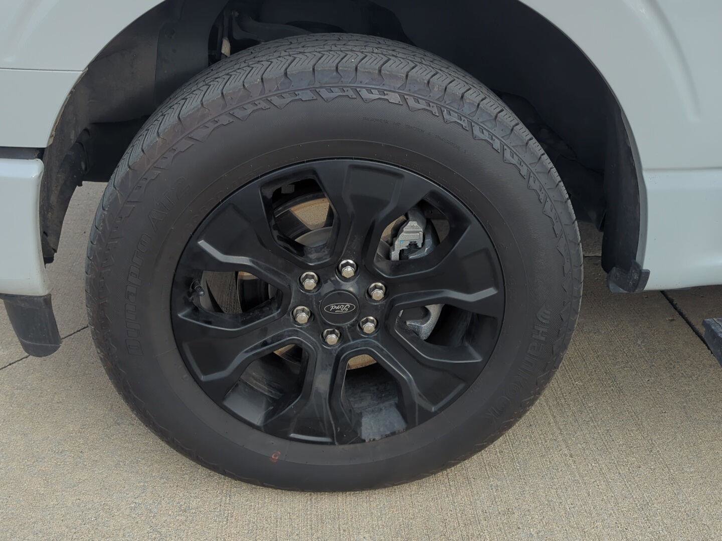 Used 2023 Ford F150 Lariat w/ Equipment Group 502A High image 26