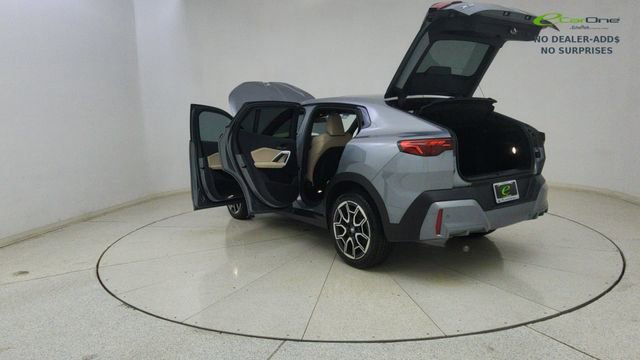 Used 2025 BMW X2 xDrive28i AWD/4WD image 73