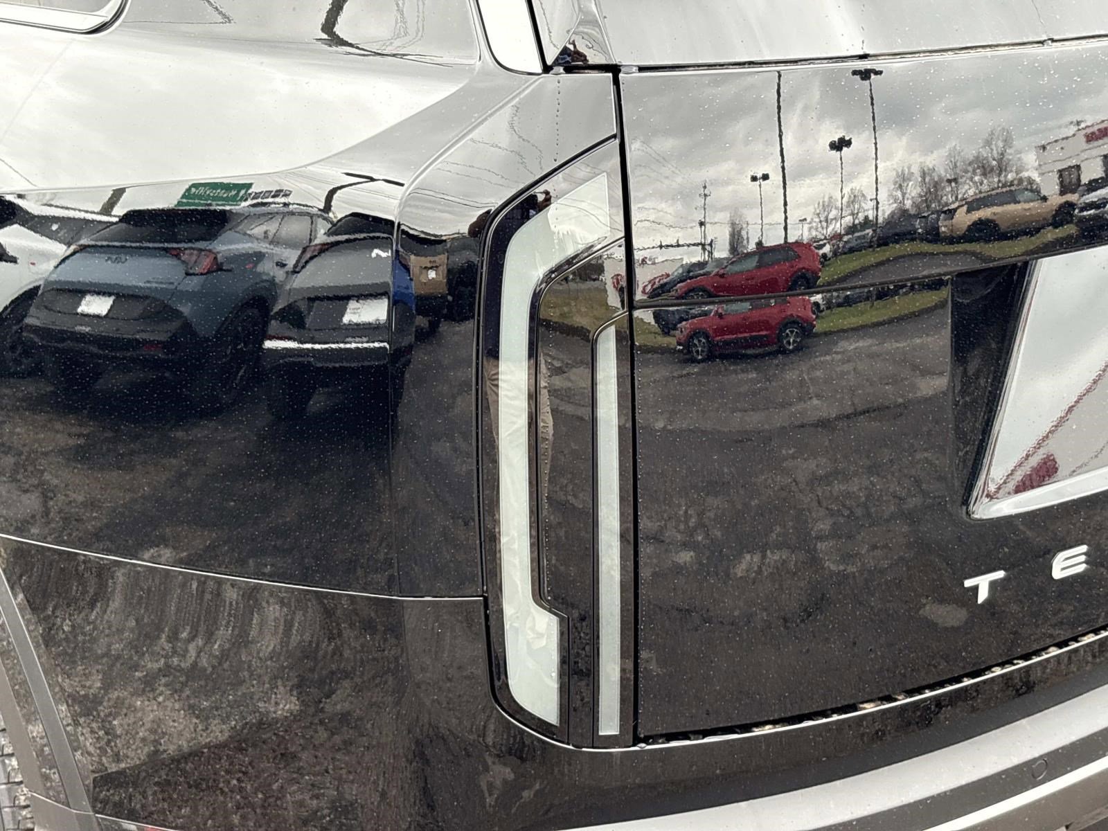 New 2027 Kia Telluride S image 11