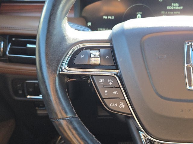Used 2023 Lincoln Nautilus Reserve w/ Equipment Group 201A AWD/4WD image 28
