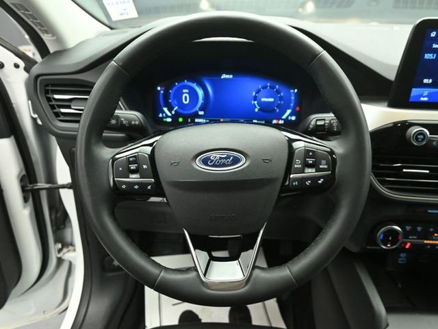 Certified 2022 Ford Escape SEL w/ Technology Package image 15