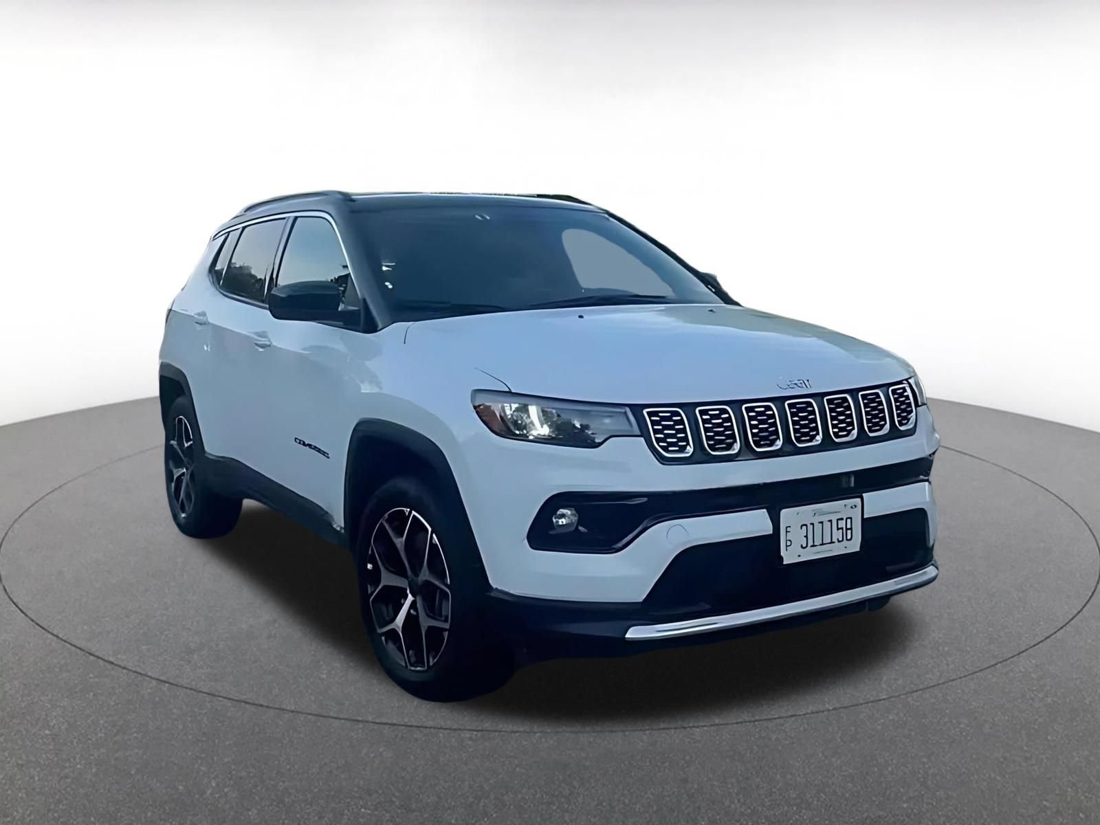 Used 2025 Jeep Compass Limited AWD/4WD image 3