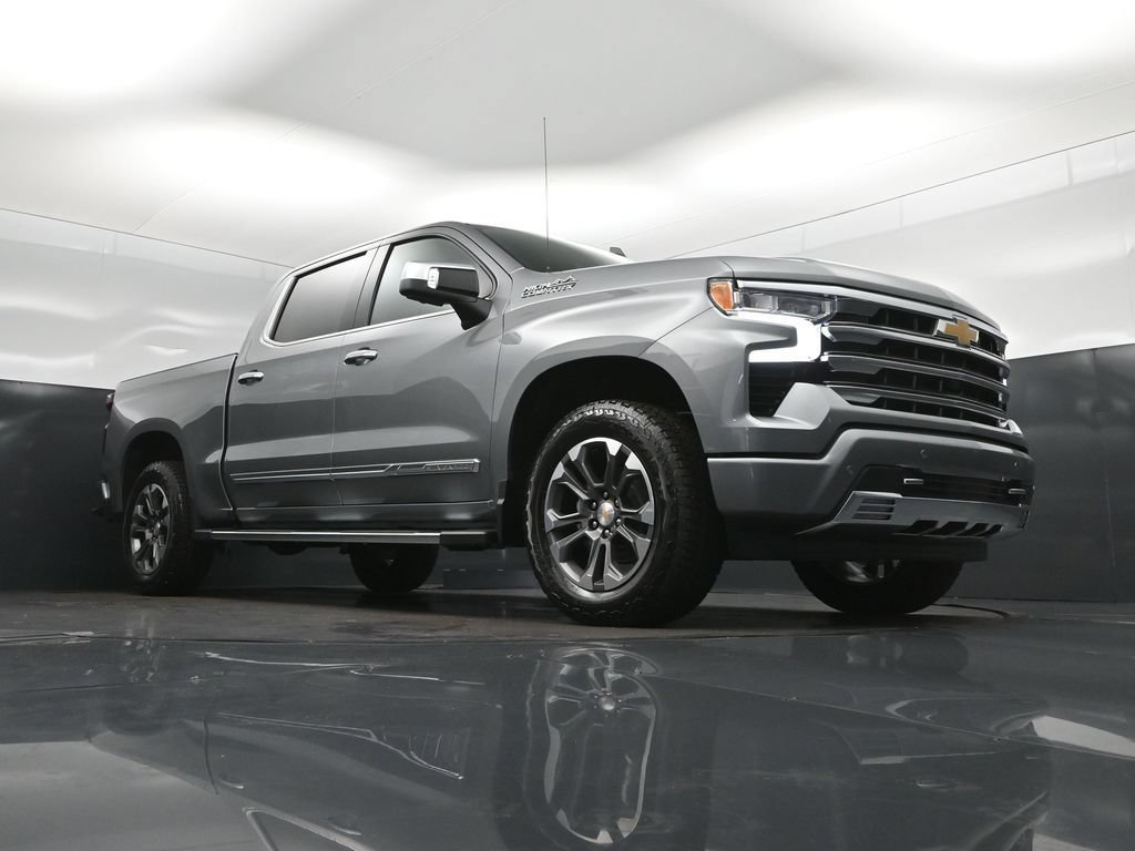 New 2026 Chevrolet Silverado 1500 High Country w/ Technology Package AWD/4WD image 39