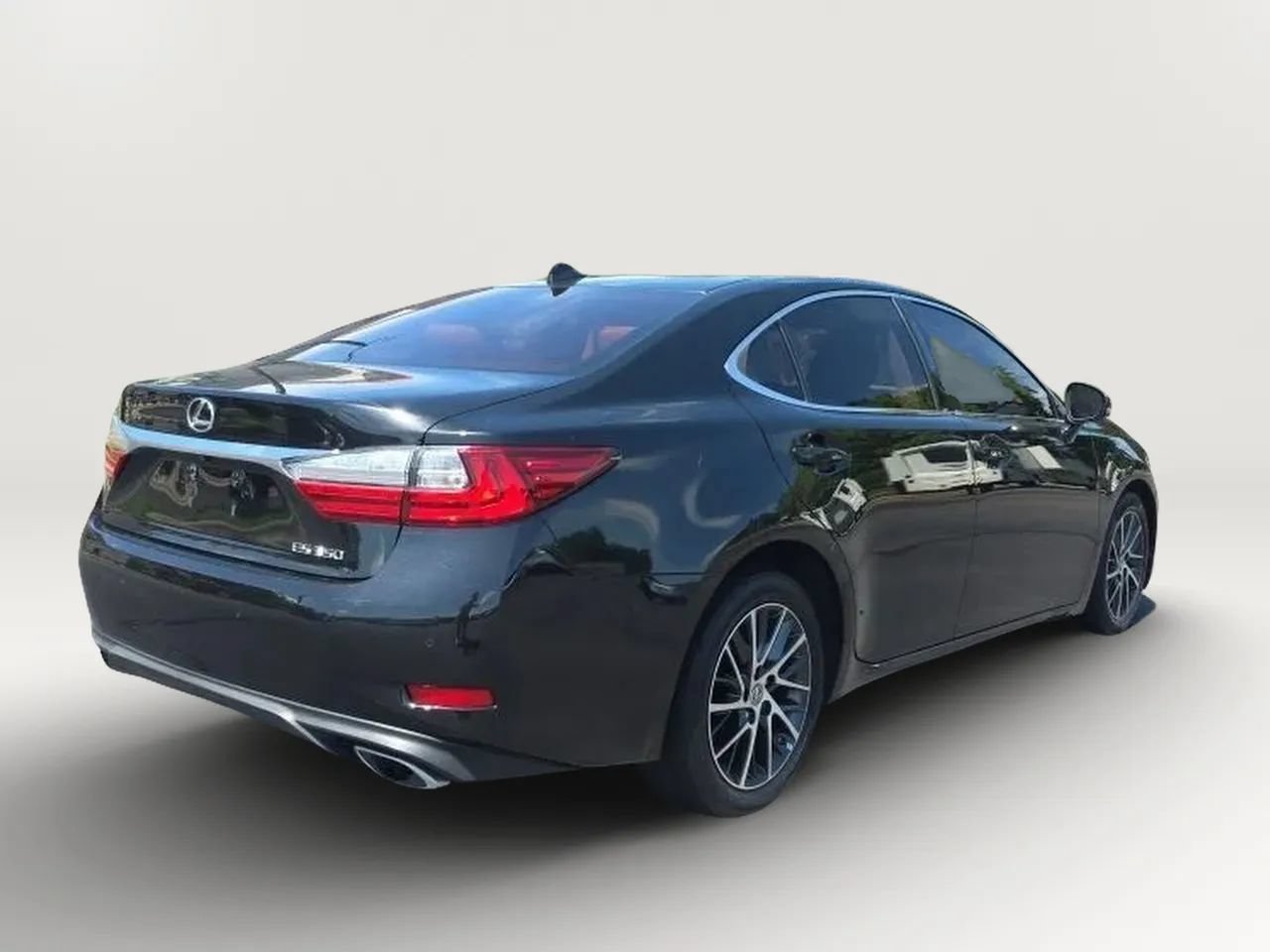 Used 2018 Lexus ES 350 w/ Luxury Package w/Wood Trim FWD image 7