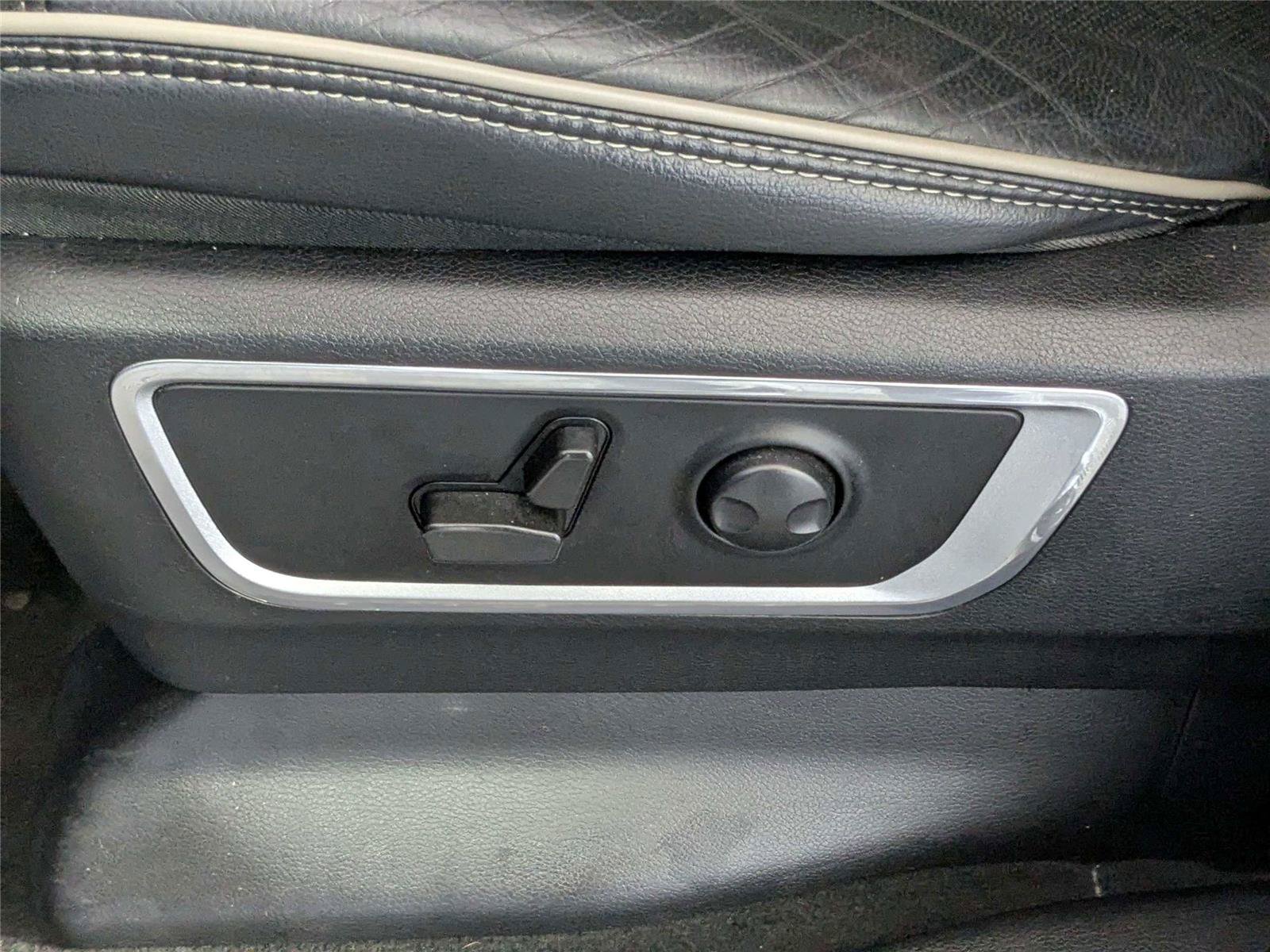 Used 2022 RAM 1500 Laramie RWD image 13
