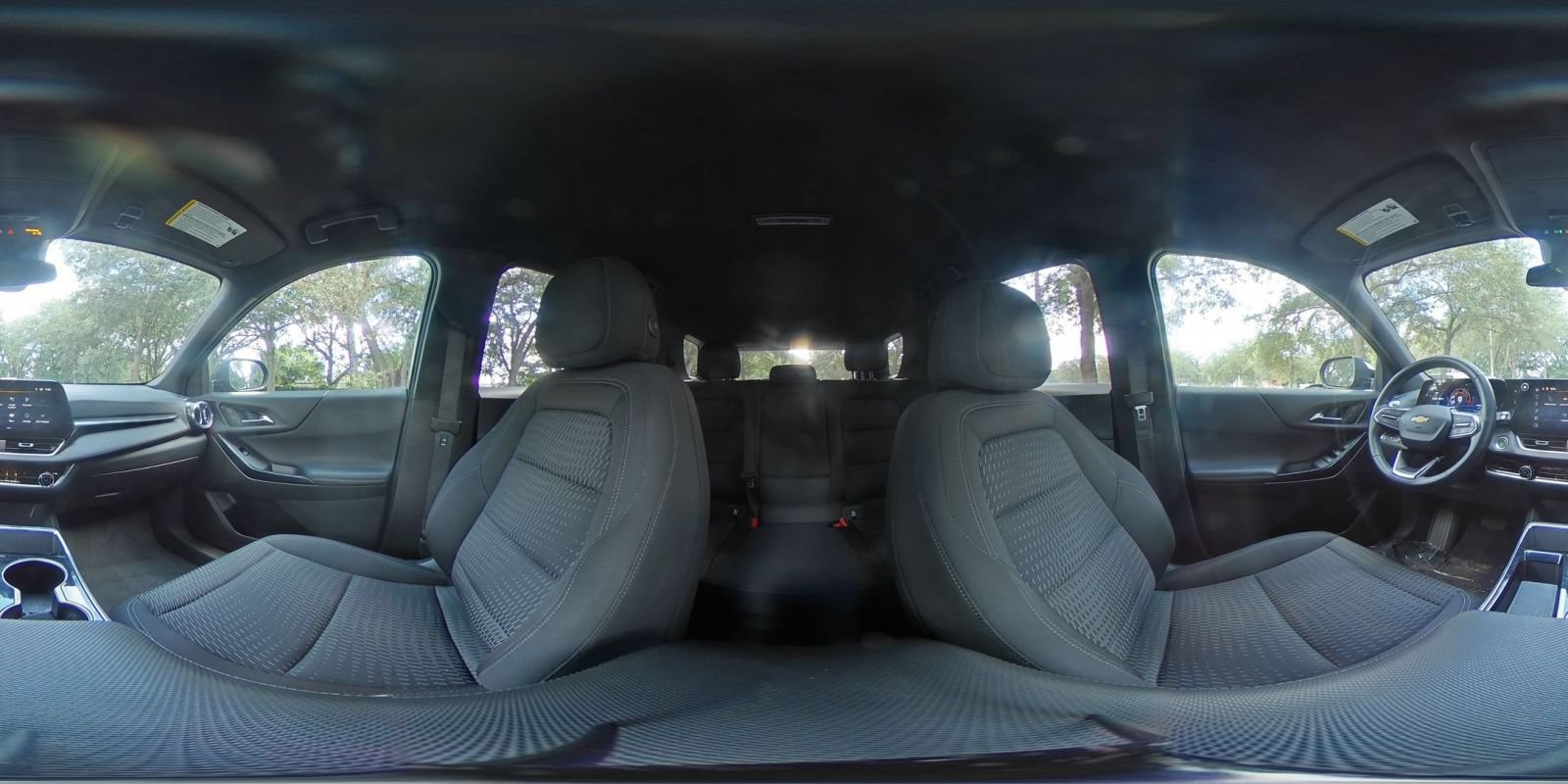 Used 2025 Chevrolet Equinox LT FWD image 41