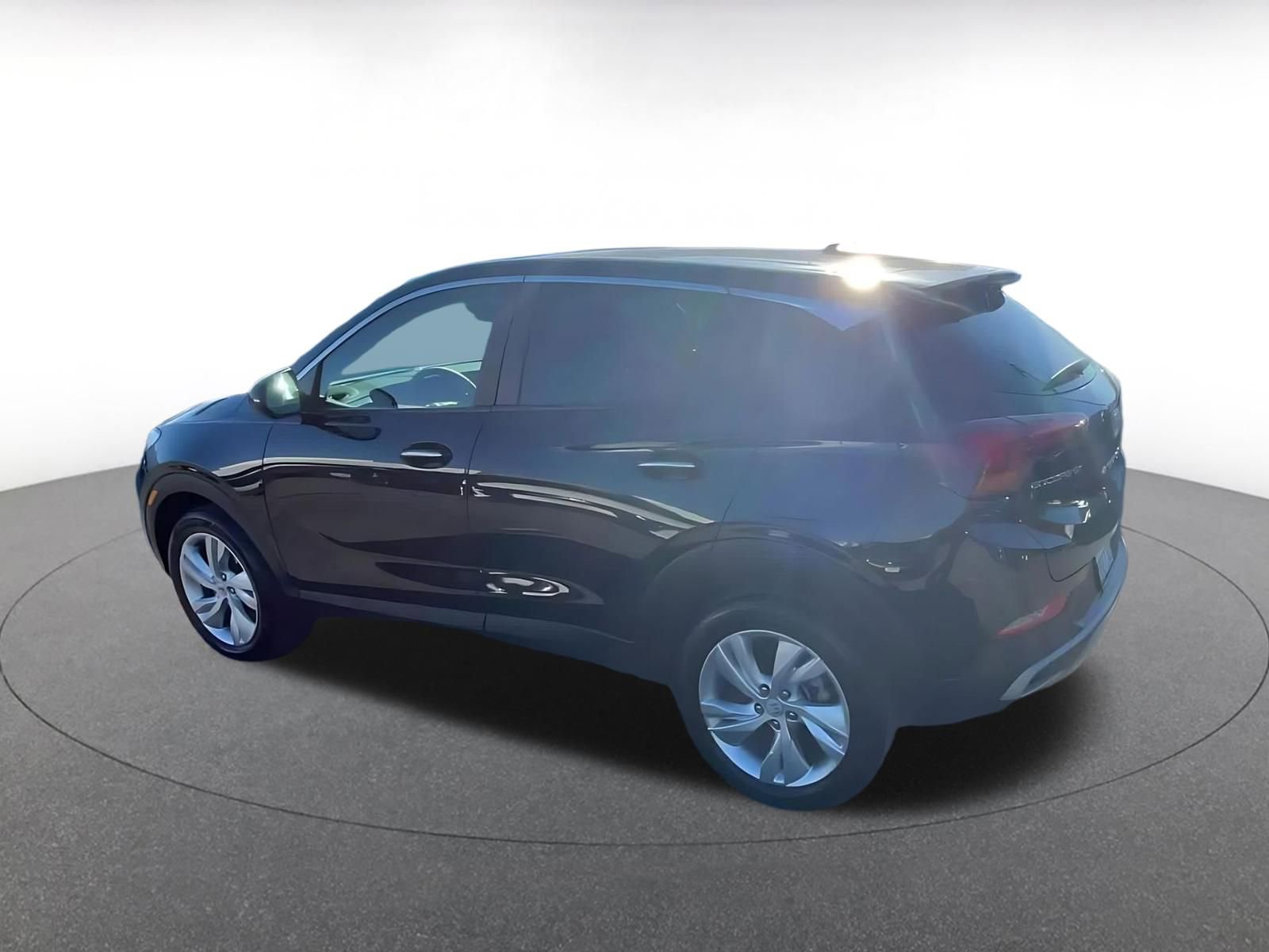 Used 2025 Buick Encore GX Preferred image 10