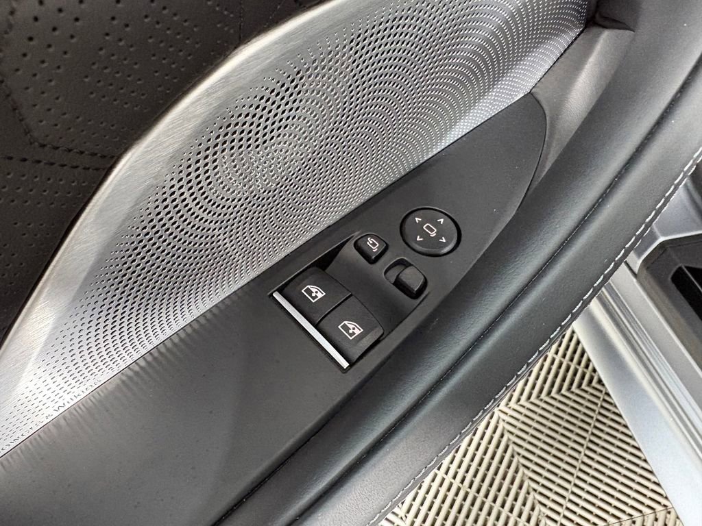 Used 2022 BMW M8 Competition w/ M Carbon Exterior Package AWD/4WD image 12