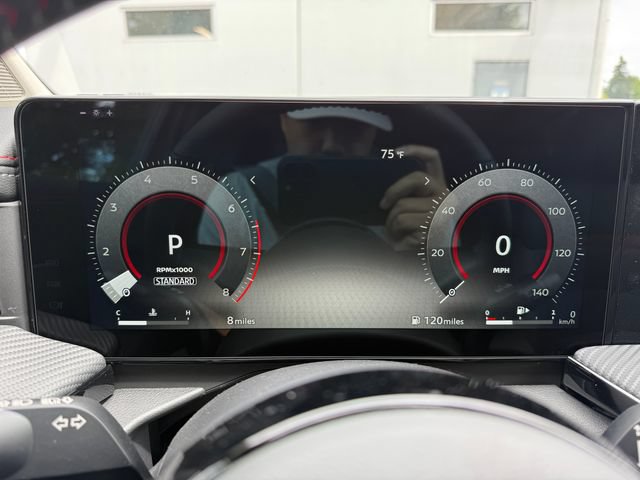 New 2026 Nissan Kicks SR w/ Cold Weather Package AWD/4WD image 19