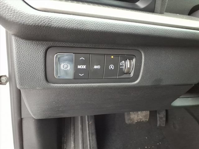New 2026 Chevrolet Traverse LT w/ Midnight/Sport Edition AWD/4WD image 12