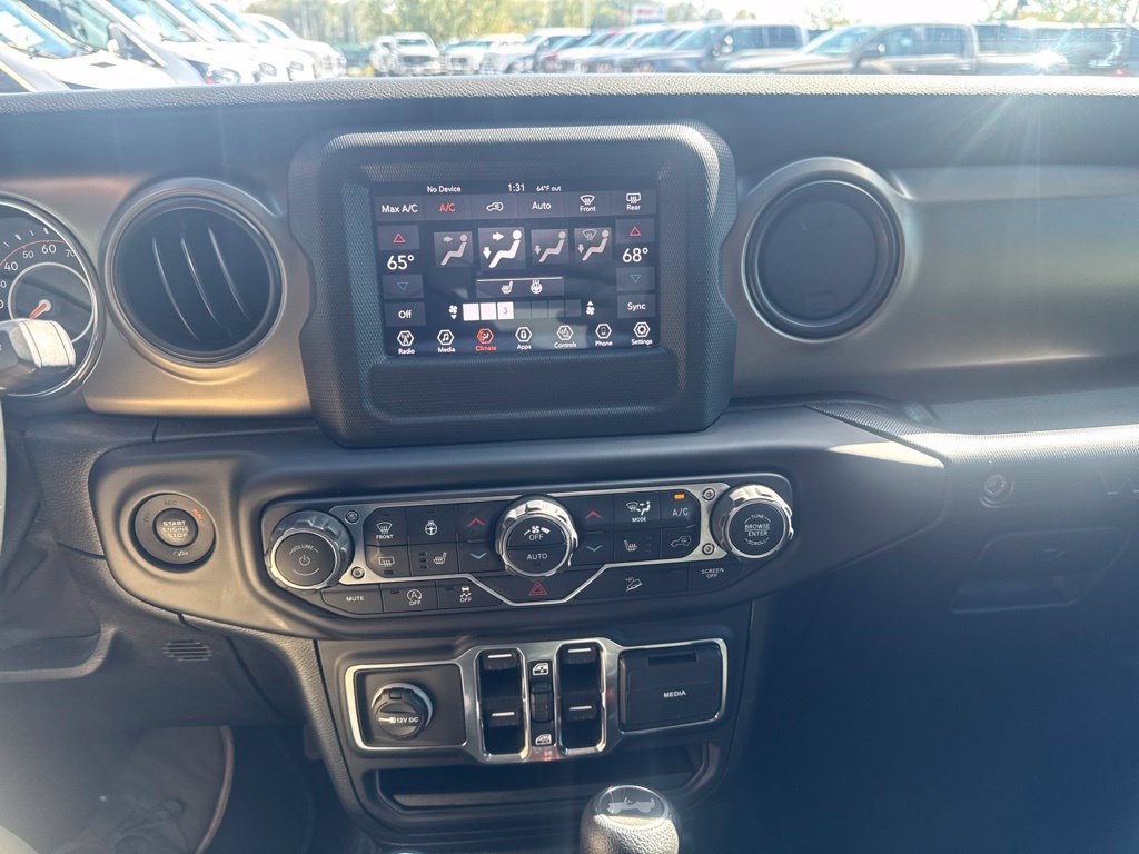 Used 2020 Jeep Wrangler Unlimited Sport S AWD/4WD image 19