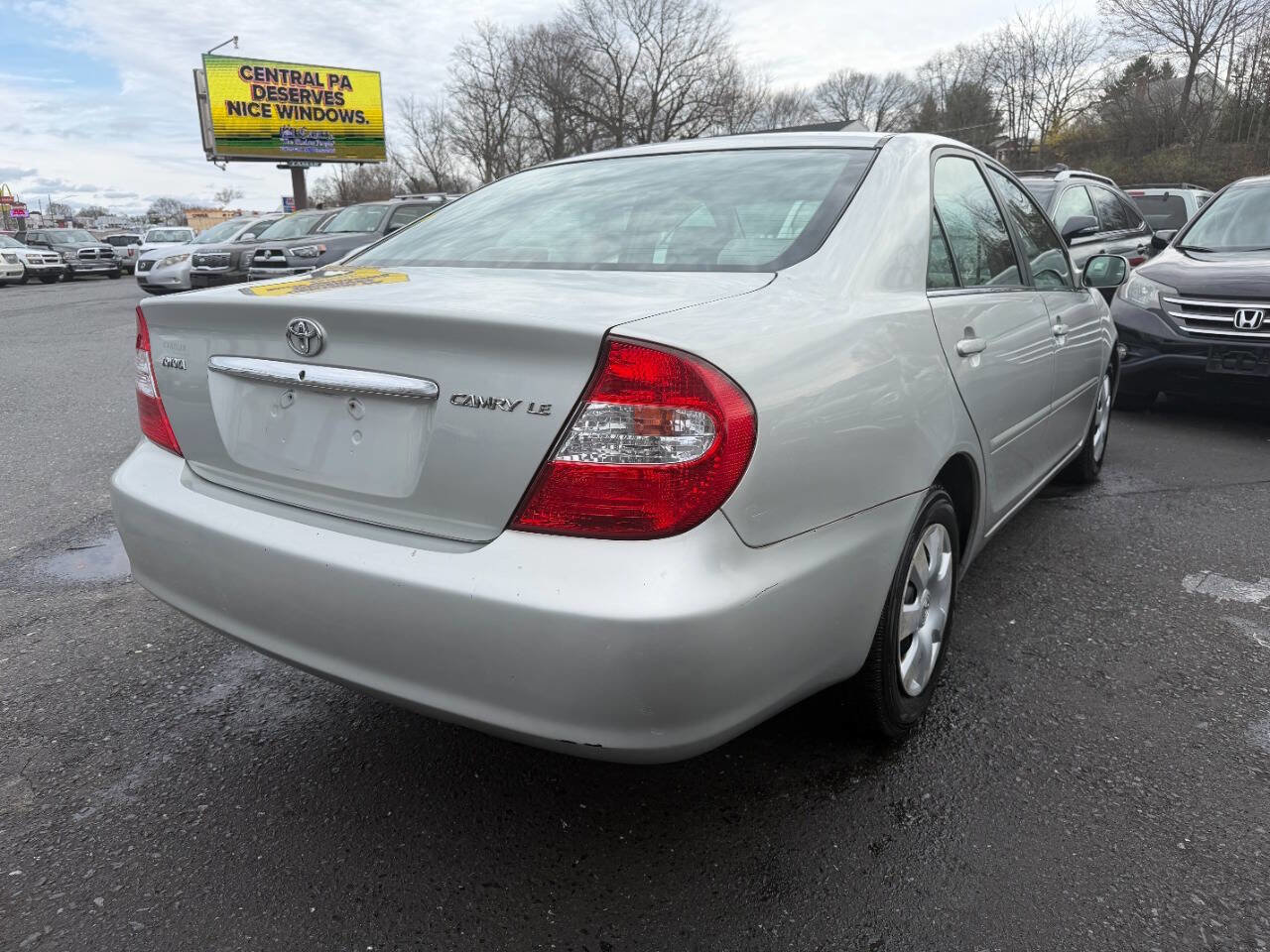 Used 2002 Toyota Camry LE FWD image 9
