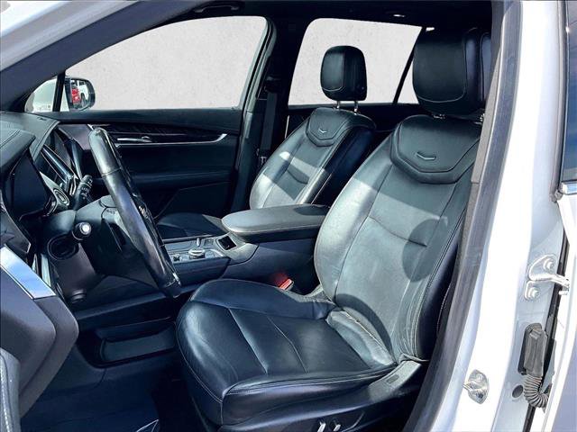 Used 2022 Cadillac XT6 Premium Luxury image 26