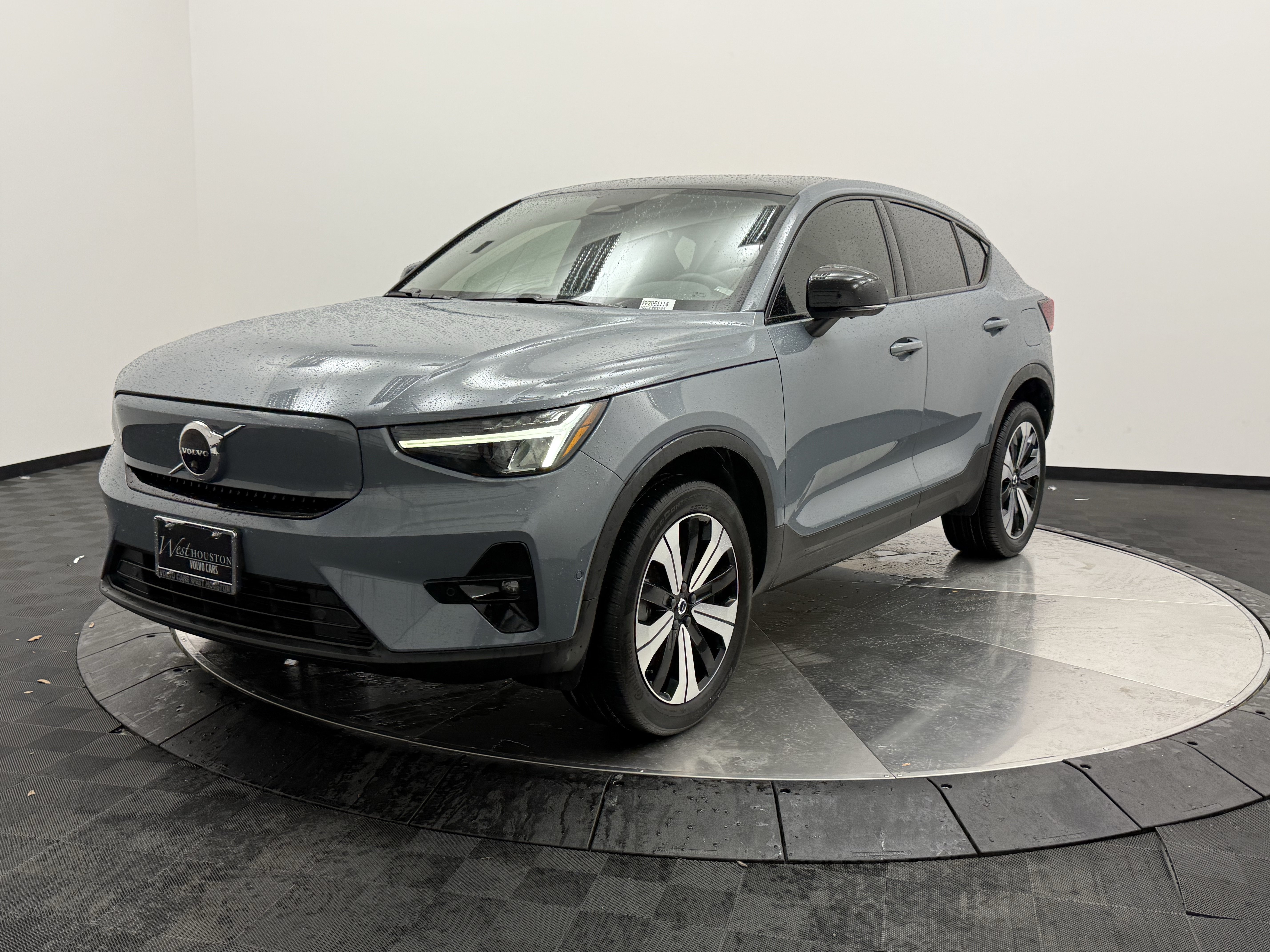 Certified 2023 Volvo C40 P8 Recharge Plus w/ Protection Package Premier AWD/4WD image 6