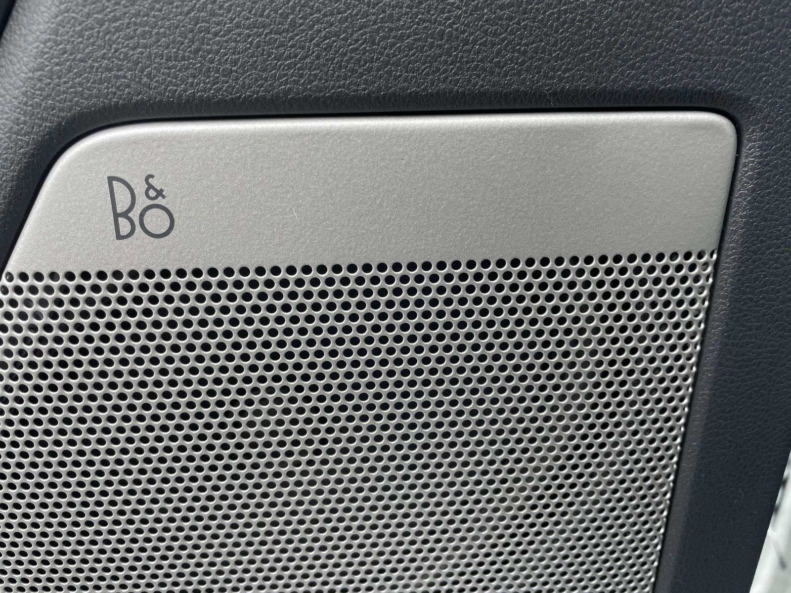 New 2025 Ford F150 Lariat w/ Equipment Group 502A High image 15