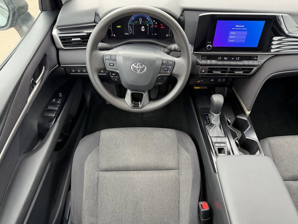 Used 2025 Toyota Camry LE FWD image 14