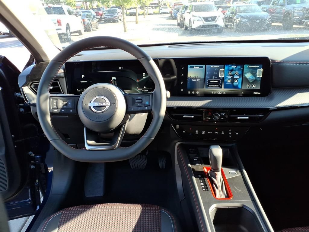 New 2026 Nissan Kicks SR w/ SR Premium Package AWD/4WD image 24