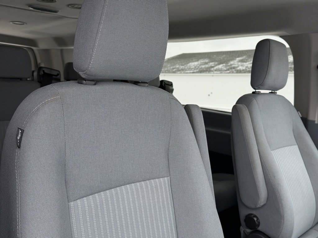 Used 2015 Ford Transit 150 XLT image 28