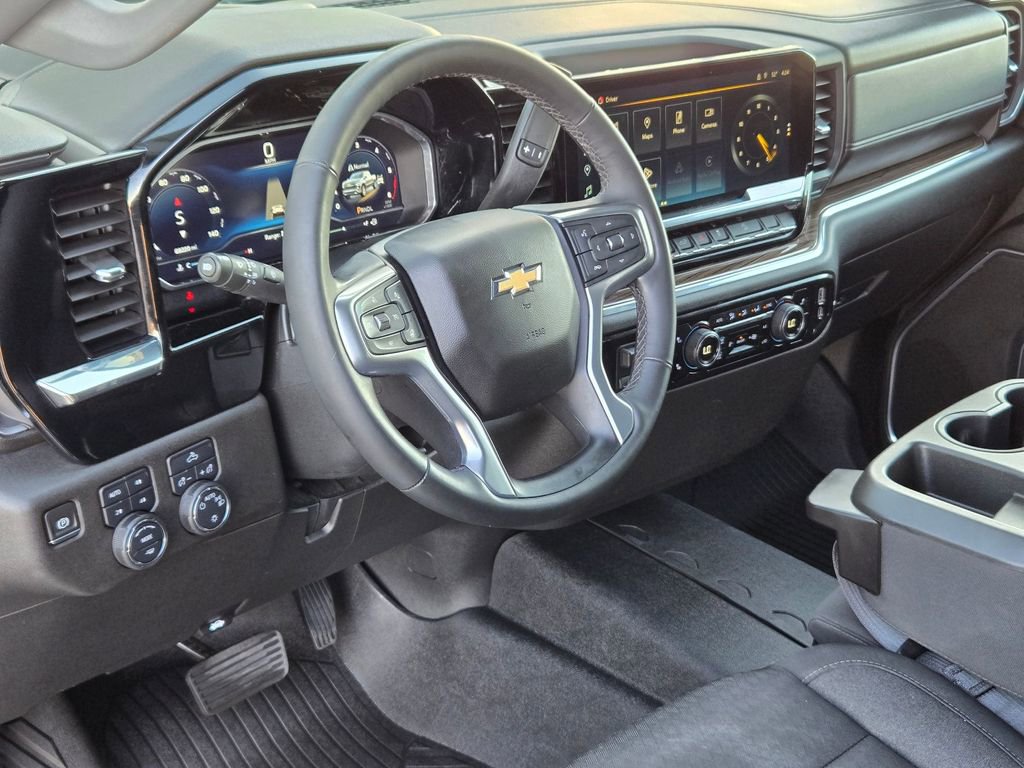 Used 2023 Chevrolet Silverado 1500 LT w/ Z71 Off-Road Package image 10