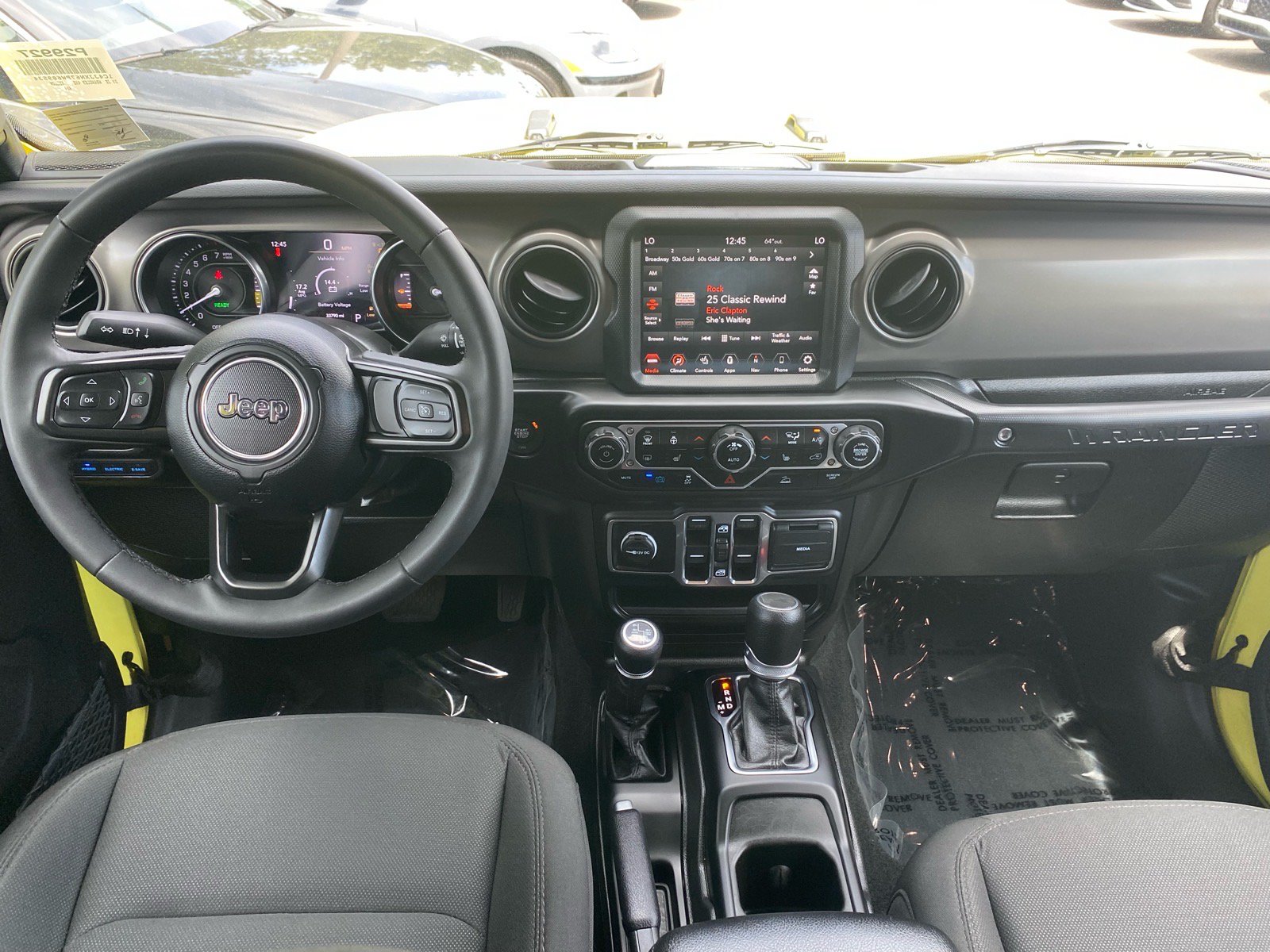 Used 2023 Jeep Wrangler Unlimited w/ Cold Weather Group AWD/4WD image 12