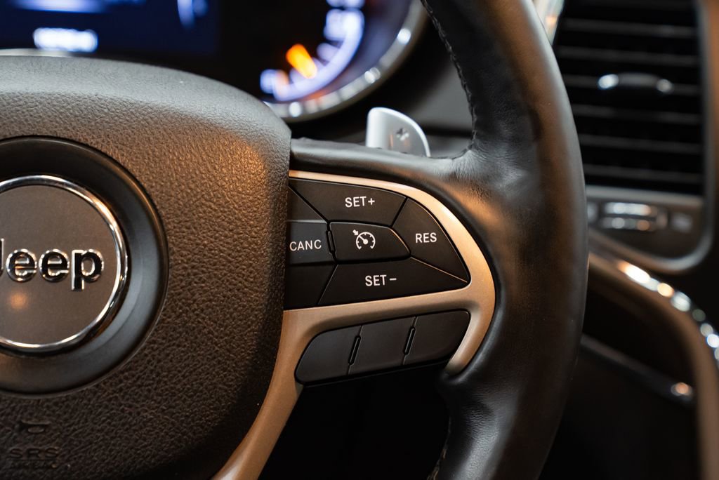 Used 2015 Jeep Grand Cherokee Limited image 17