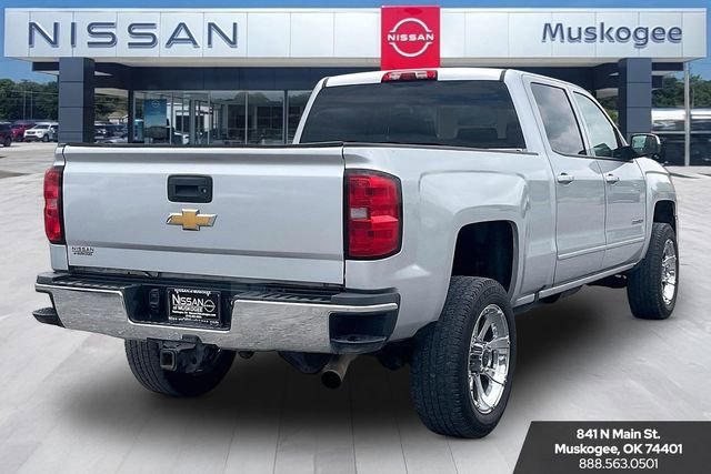 Used 2017 Chevrolet Silverado 2500 LT AWD/4WD image 5
