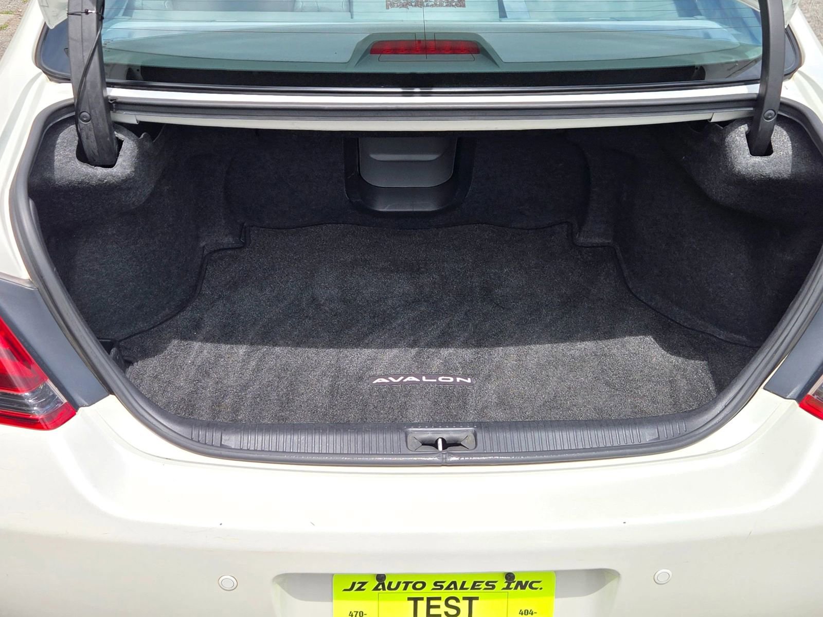 Used 2008 Toyota Avalon Touring FWD image 12