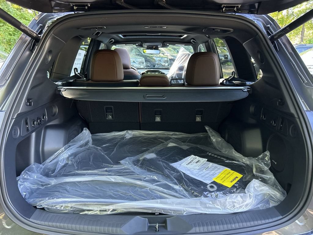 New 2026 Subaru Forester Touring AWD/4WD image 17