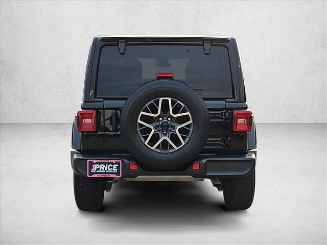 Used 2024 Jeep Wrangler Unlimited Sahara w/ Safety Group AWD/4WD image 7