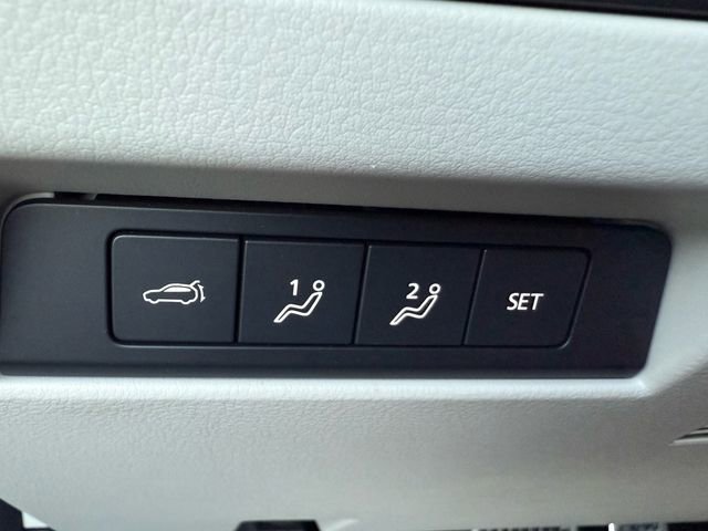 Certified 2025 MAZDA CX-90 3.3 Turbo S w/ Premium Plus image 39